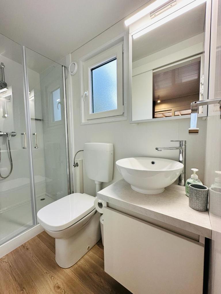 Mobile Home - Sea La Vie Biograd Na Moru Bagian luar foto